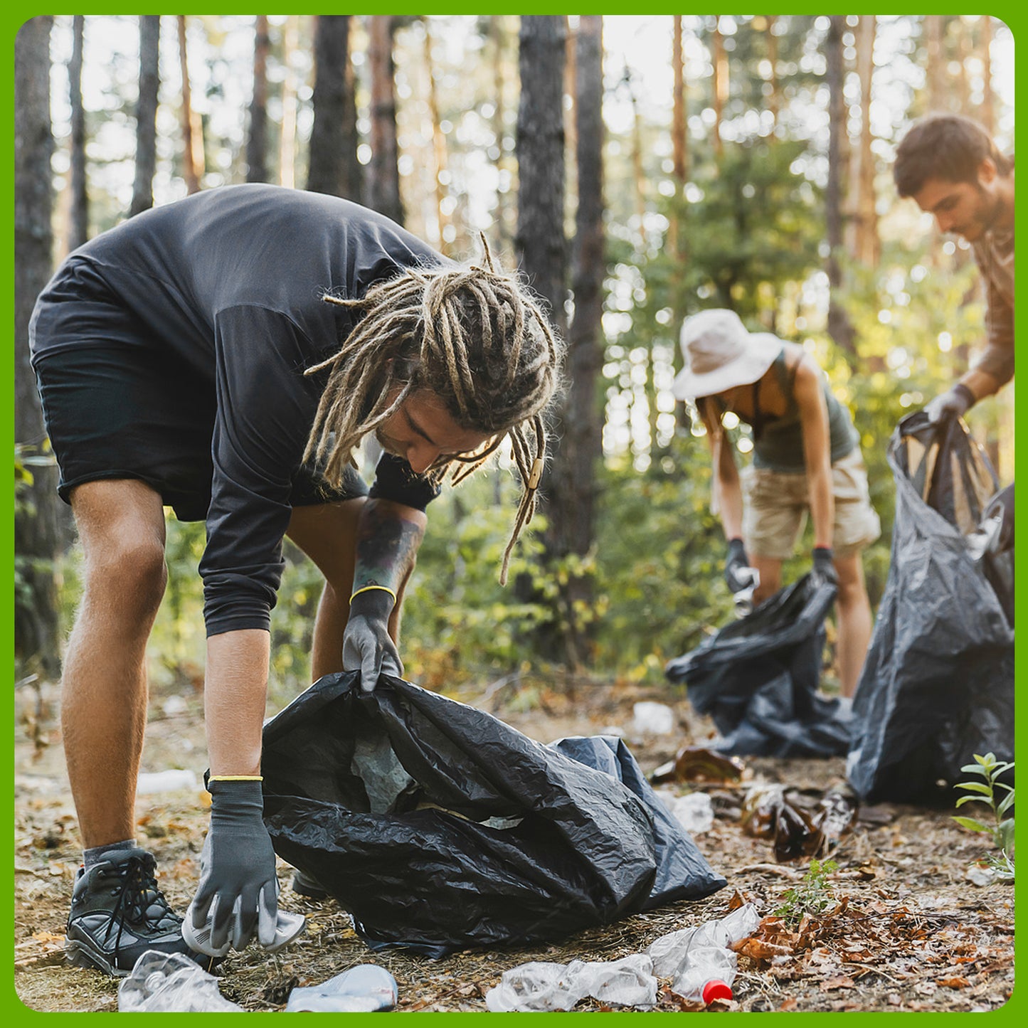 GRANDMA SHARK 100L Heavy Duty Bin Bags, Recycled Material Refuse Sacks, Strong 33 Micron Black Bin Bags for Home & Commercial Waste Disposal, Durable & Leak-Proof