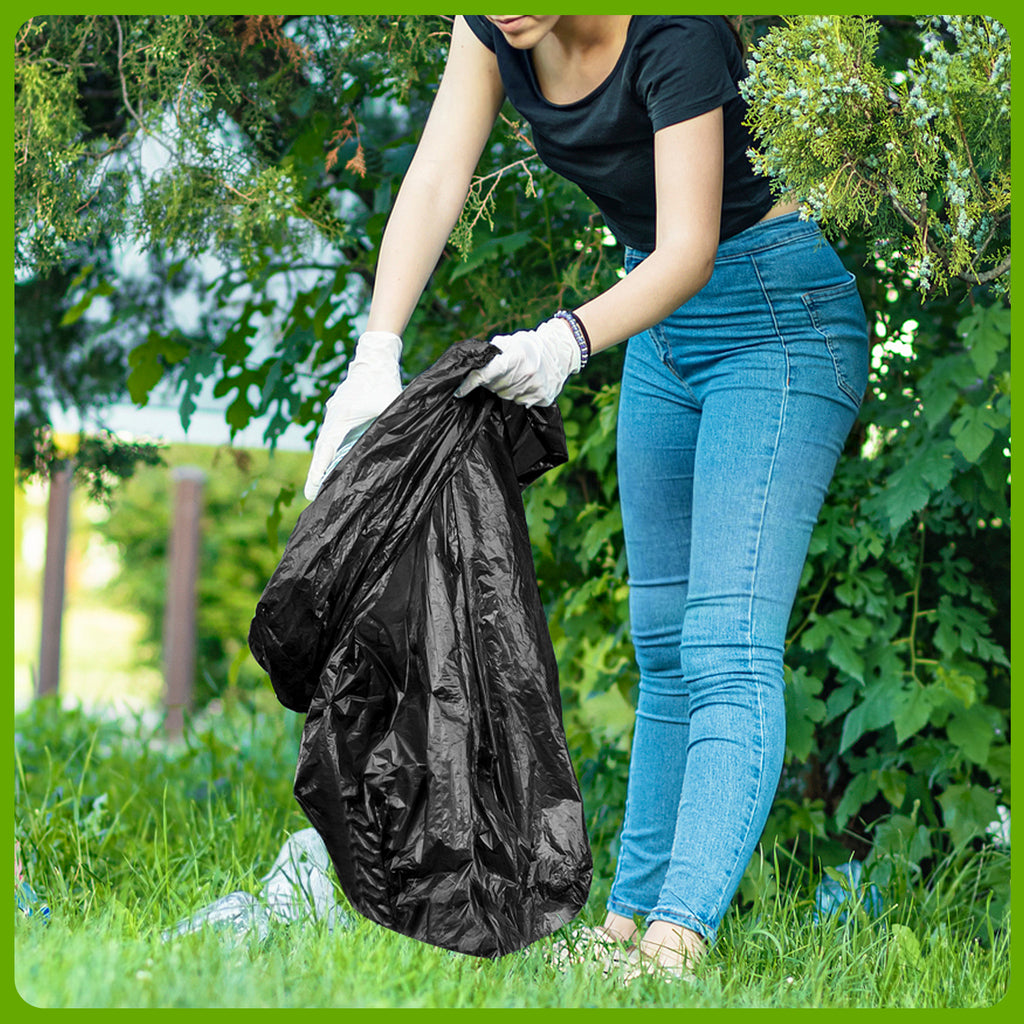 GRANDMA SHARK 40 Pack 70L Heavy Duty Bin Bags, Recycled Material Refuse Sacks, Strong 25 Micron Black Bin Bags, for Home & Commercial Waste Disposal, Durable & Leak-Proof