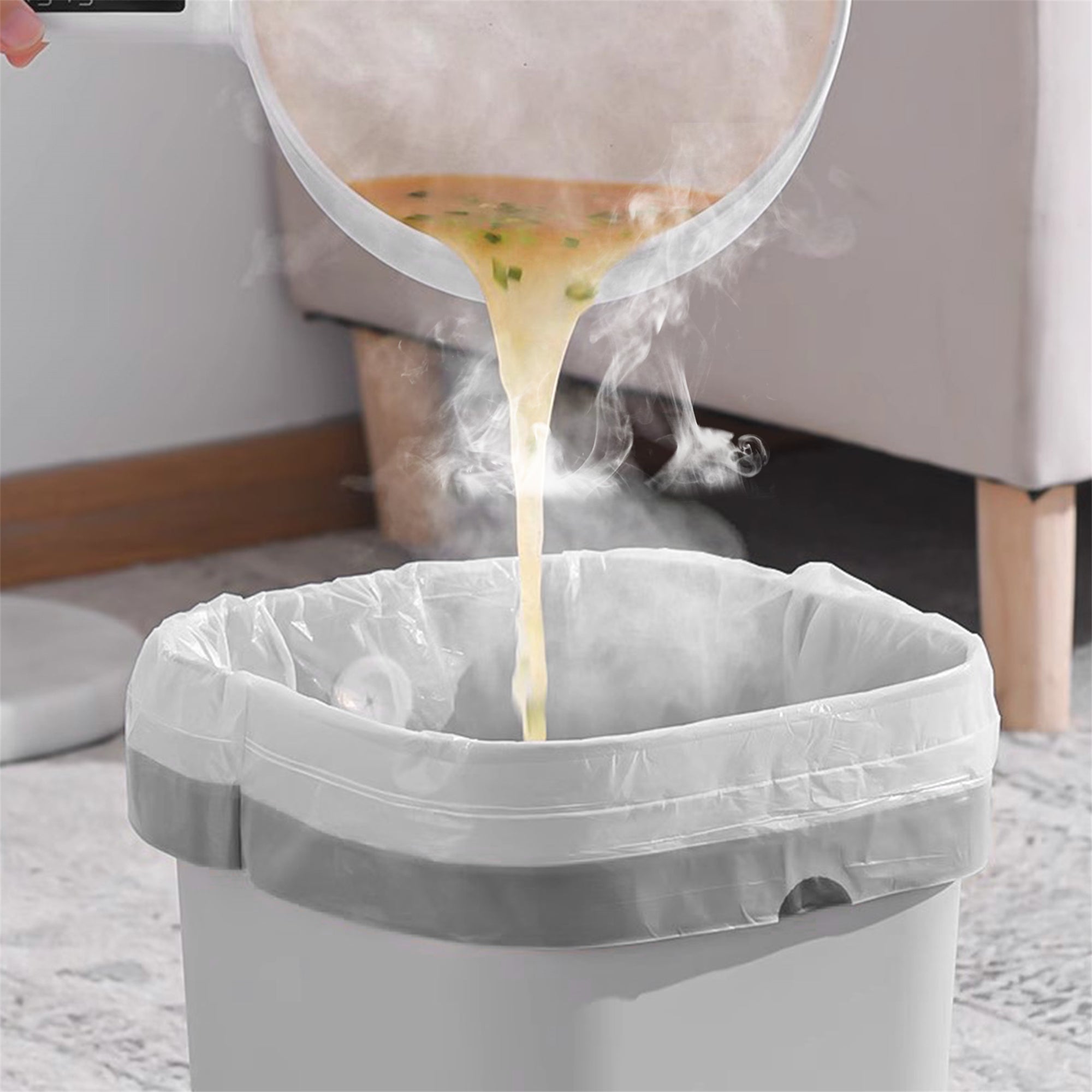 GRANDMA SHARK 30L - 35L Bin Bags 60 Liners Drawstring Trash Bag, Handle Waste Bags, Super Strong, Anti-drip Unscented, 64 × 58 cm
